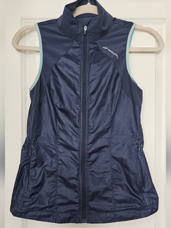 Brooks Tops - Brooks Running Vest Women’s XS Lightweight Windbreaker Blue Athletic Zip Up